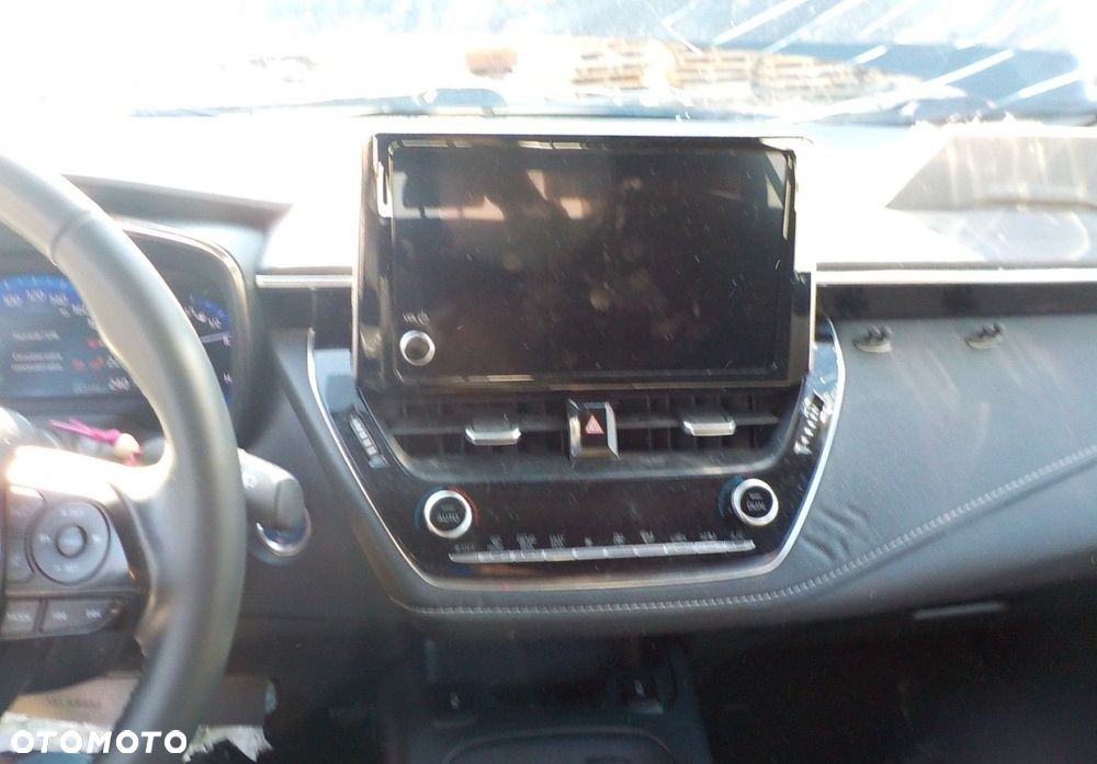 Toyota Corolla - 18
