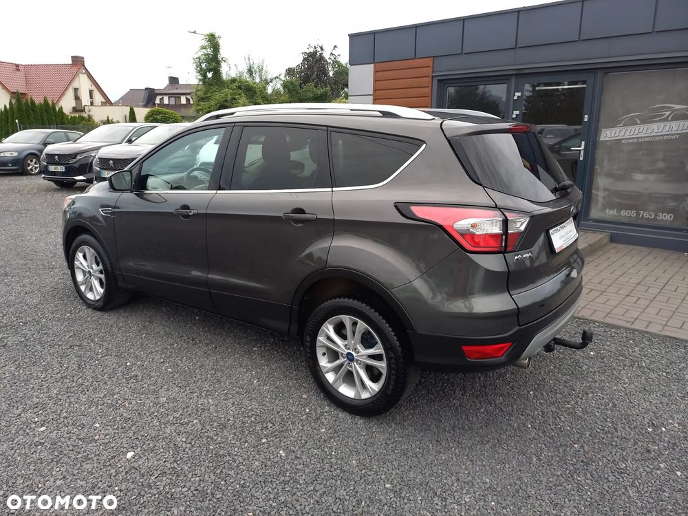 Ford Kuga 2.0 TDCi AWD Titanium - 4