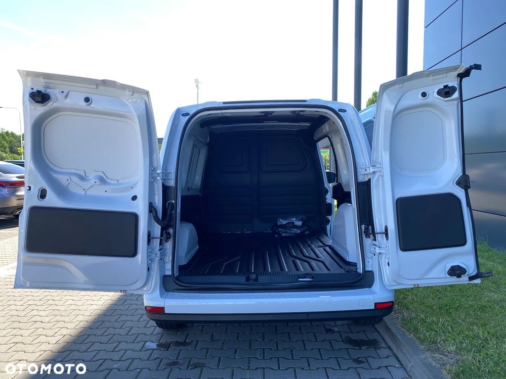 Mercedes-Benz eCitan - 13