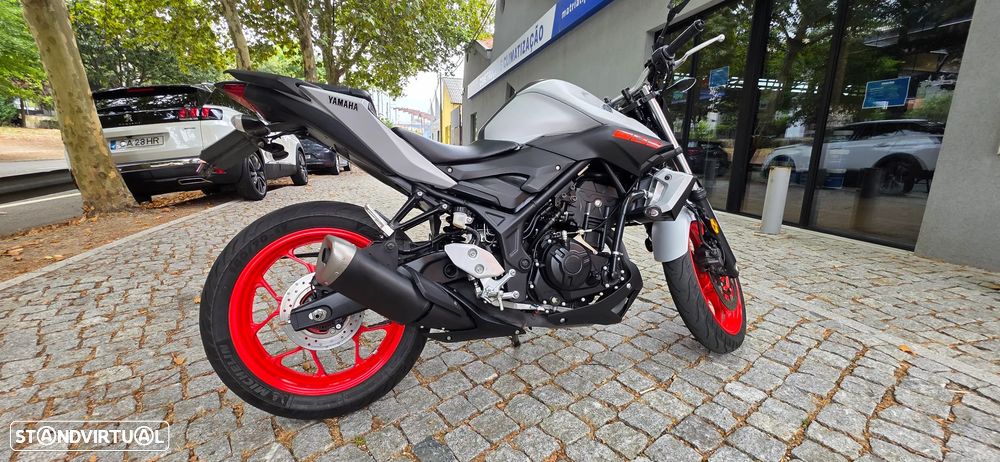 Yamaha MT-03 - 1