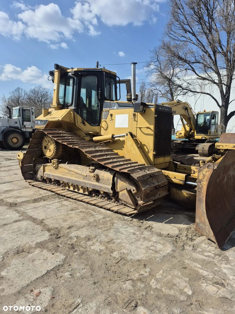 Caterpillar D6M - 1