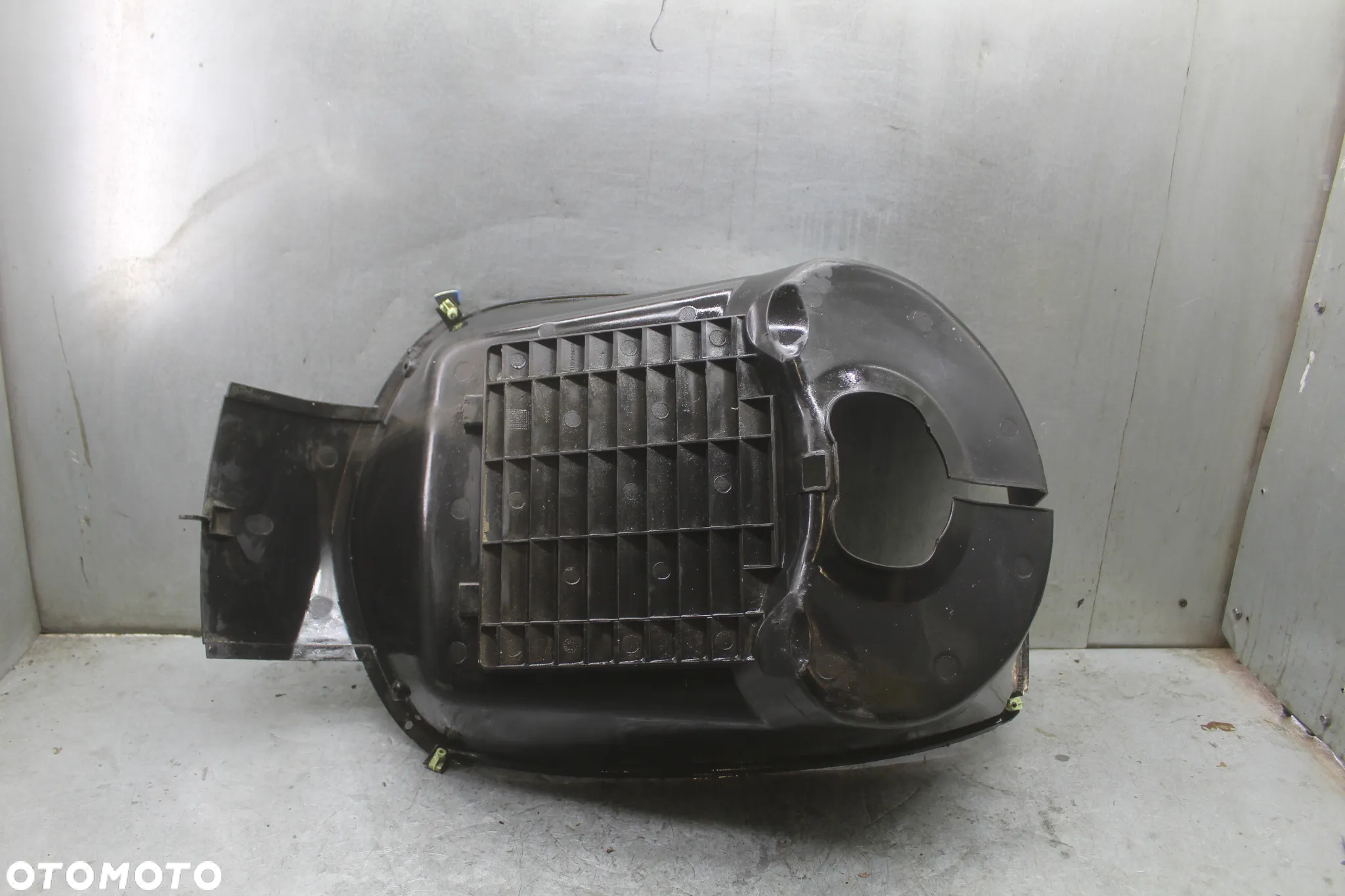 Peugeot Satelis 125 Kratka na chłodnicę osłona owiewka obudowa wypełnienie - 2