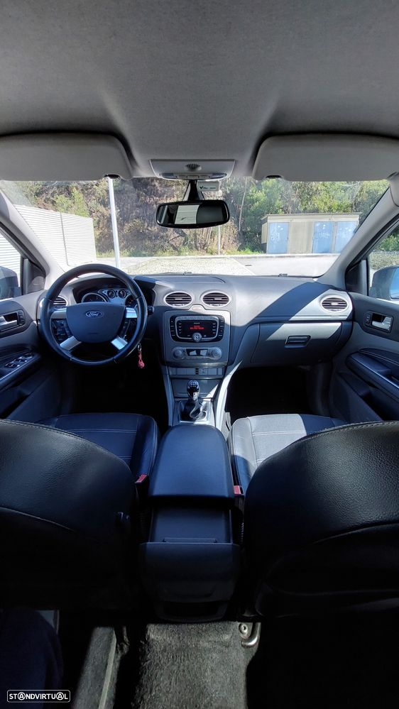 Ford Focus SW 1.6 TDCi Titanium - 10