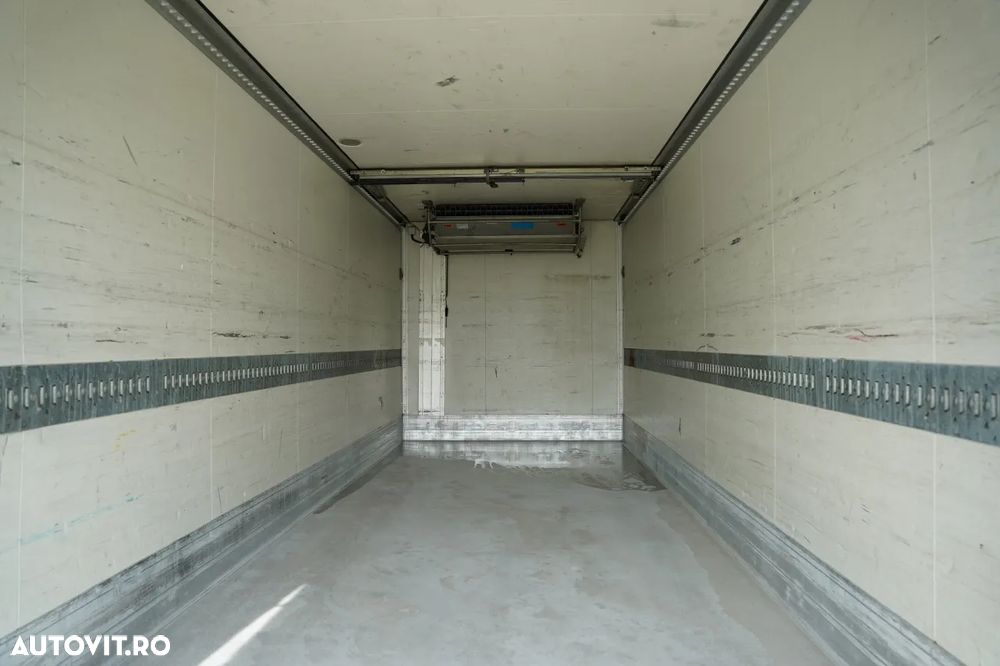 Scania R 420 / 4X2 / FRIGIDER / VEHICUL SOLO 7,3 m / THERMO KING / LIFT / EPS + AMBREIAJ / EURO 5 - 22