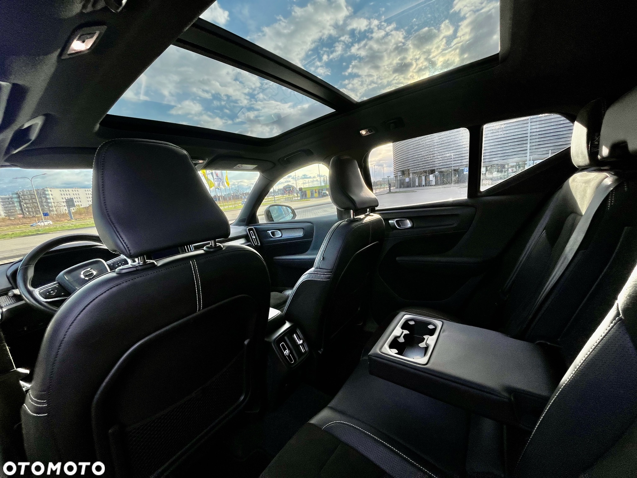 Volvo XC 40 D3 R-Design - 4