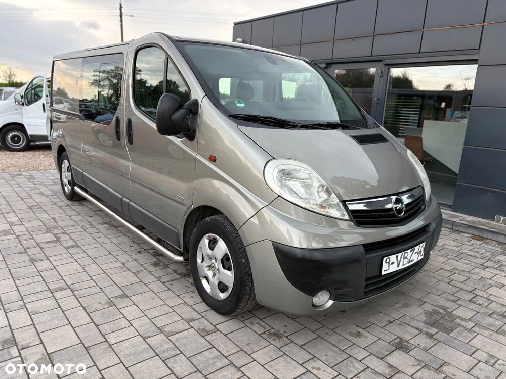 Opel Vivaro 2.5 dCi Brygadówka Long L2H1 Elektryczne Szyby Gwarancja - 1
