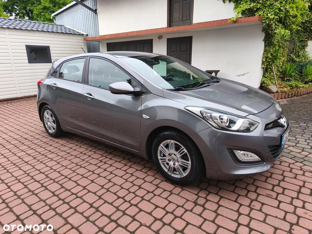 Hyundai i30 1.4 Trend - 6