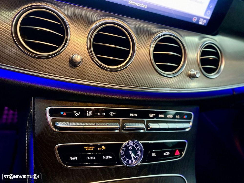 Mercedes-Benz E 220 d AMG - 18