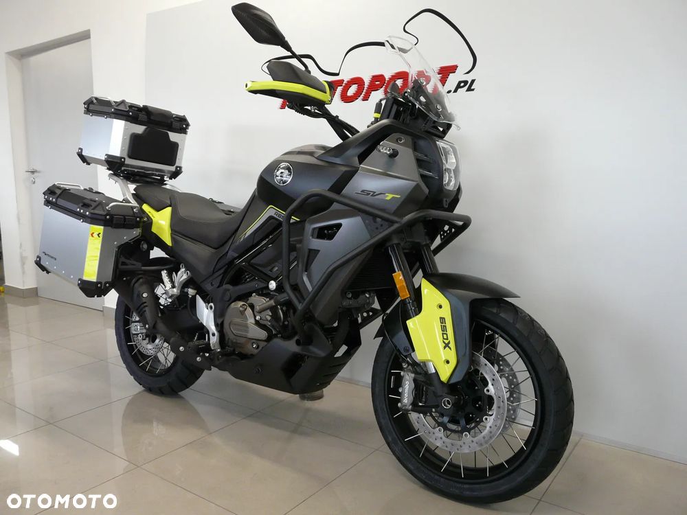 QJMOTOR SVT 650X - 2