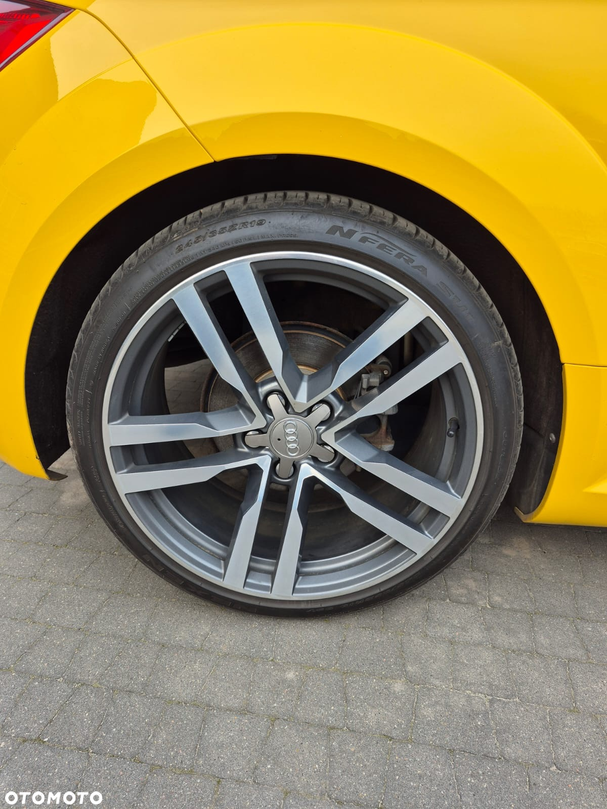 Audi TT Coupé 2.0 TDI ultra - 10