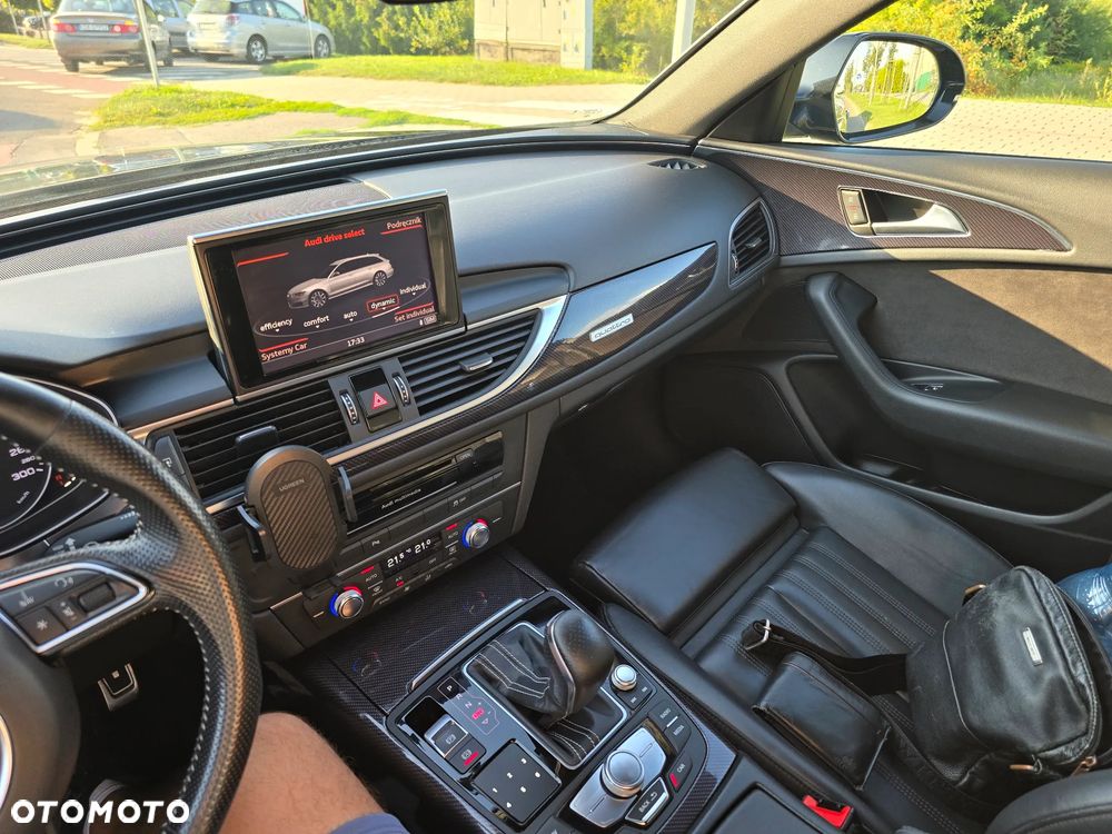 Audi A6 Avant - 32