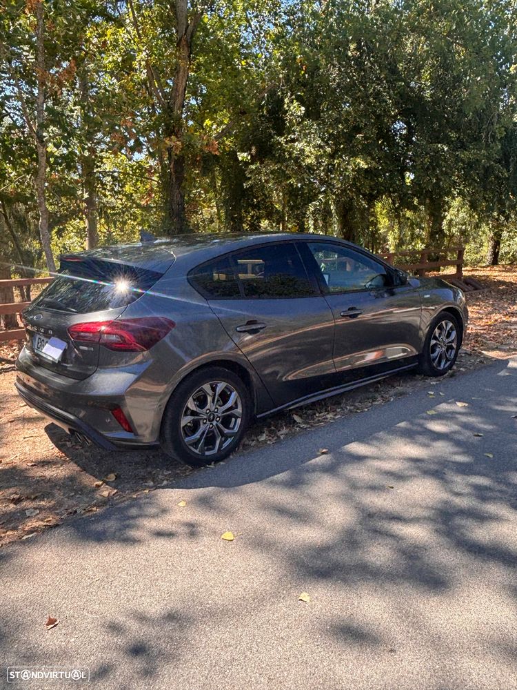 Ford Focus 1.0 EcoBoost MHEV ST-Line - 14