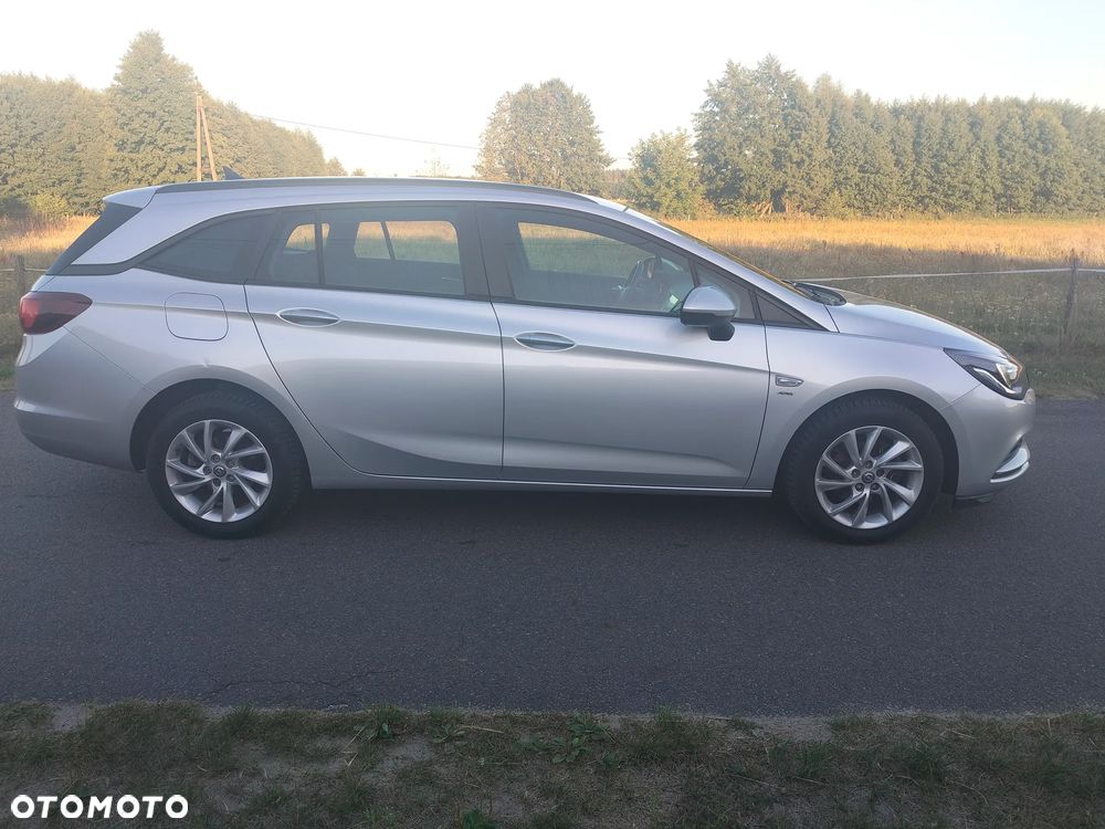 Opel Astra 1.6 CDTI Dynamic - 5