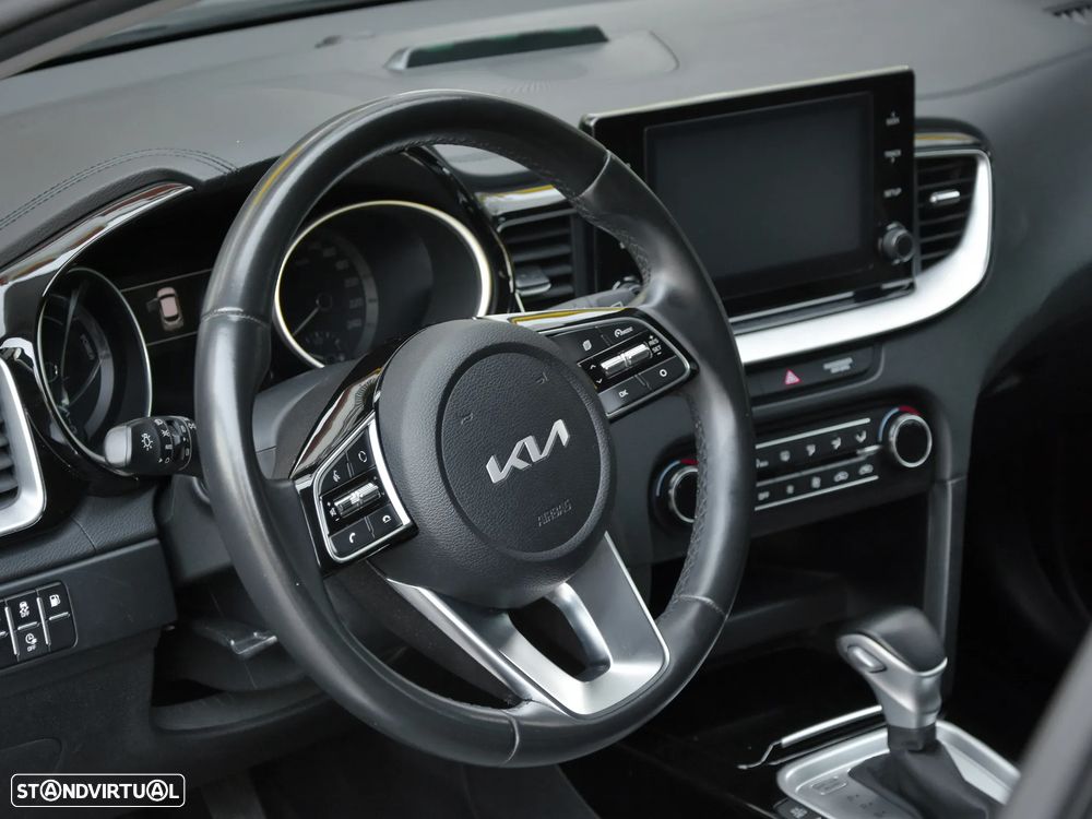Kia XCeed 1.6 GDi PHEV Drive - 36