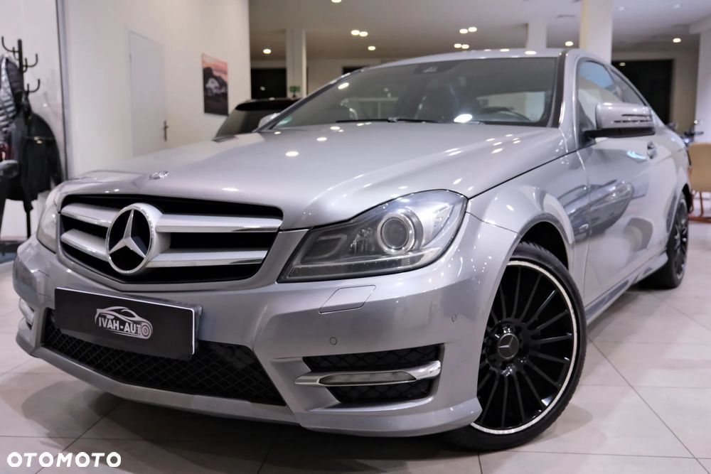 Mercedes-Benz Klasa C 220 CDI DPF Coupe (BlueEFFICIENCY) - 17