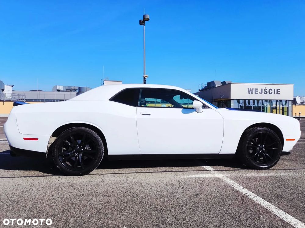 Dodge Challenger Automatik SXT Plus - 4