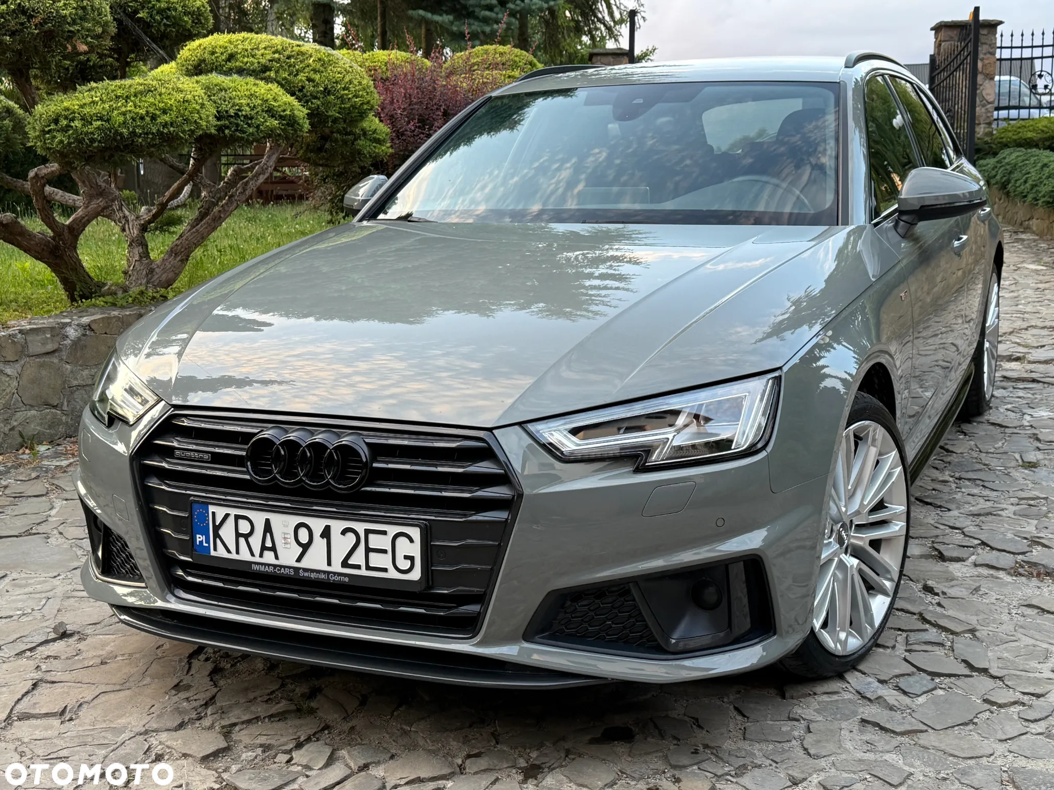 Audi A4 Avant 40 TDI quattro S tronic S line - 2