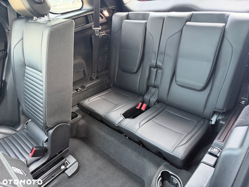 Land Rover Discovery Sport P250 HSE - 36