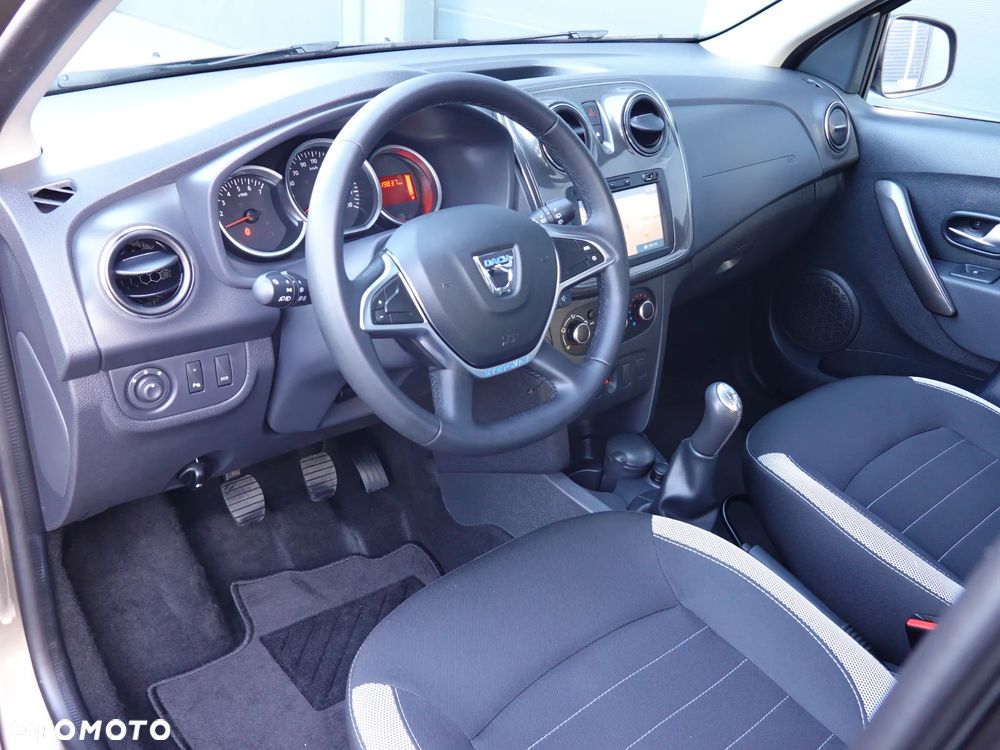 Dacia Sandero Stepway 0.9 TCe Laureate S&S - 11