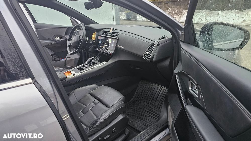 DS Automobiles DS 7 Crossback - 10
