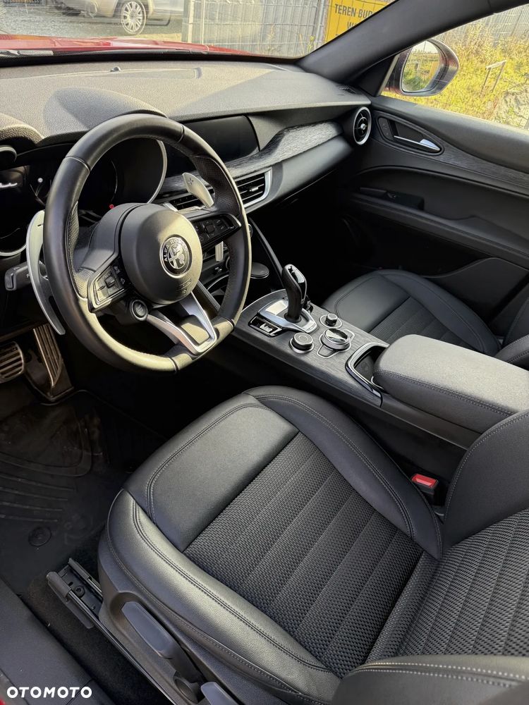 Alfa Romeo Stelvio 2.0 Turbo Sprint Q4 - 5