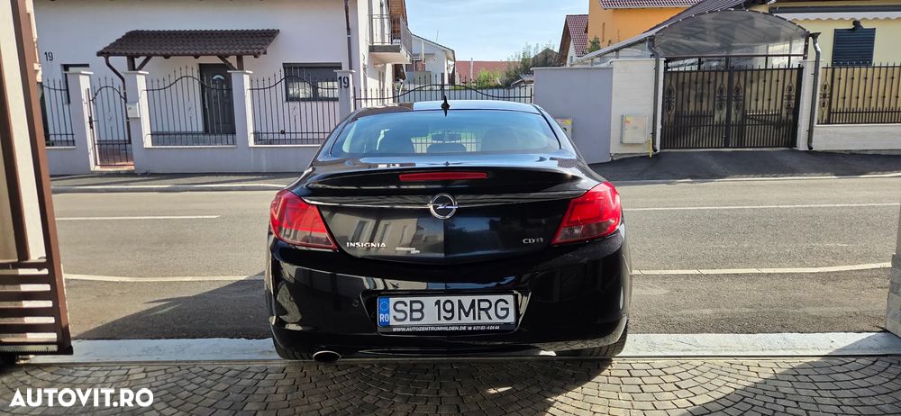 Opel Insignia 2.0 CDTI Sport Aut. - 2