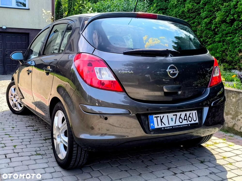 Opel Corsa 1.2 16V Enjoy - 4