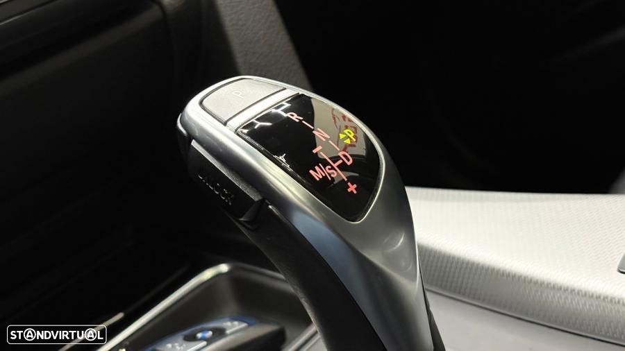 BMW 320 d xDrive Pack M Auto - 41