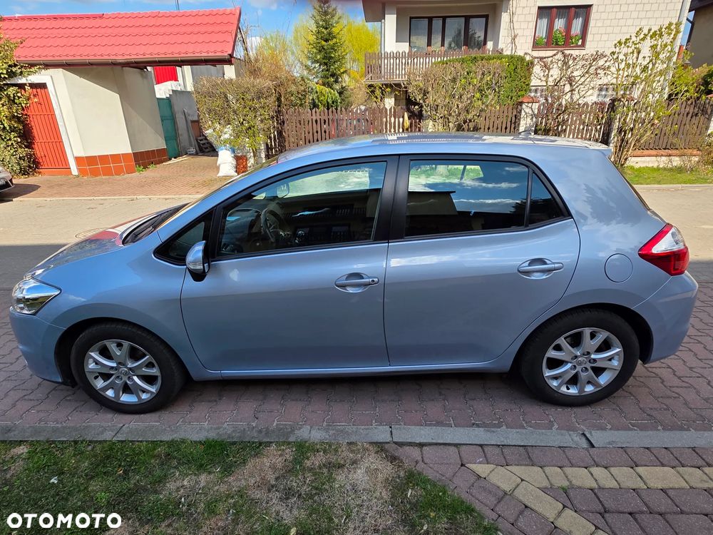 Toyota Auris 1.6 Valvematic Executive - 10