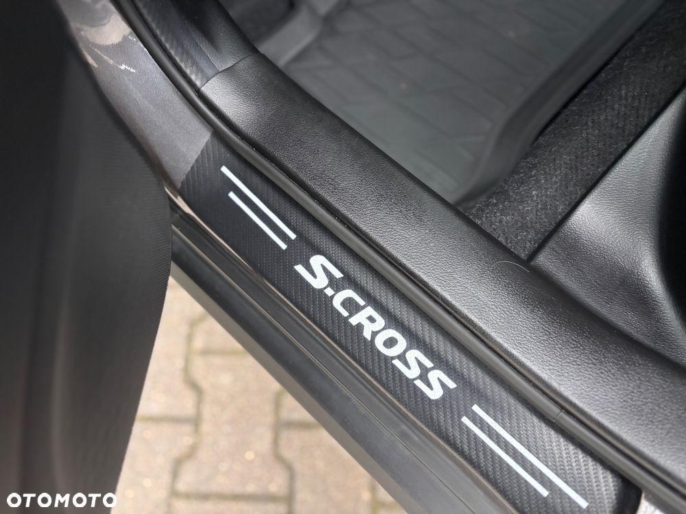Suzuki SX4 S-Cross - 16