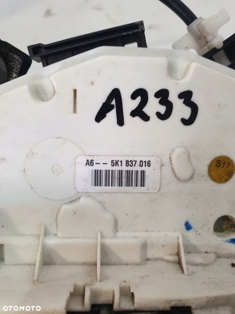 zamek drzwi prawy przód 5k1837016 golf vi 1.4tsi 08r - 9