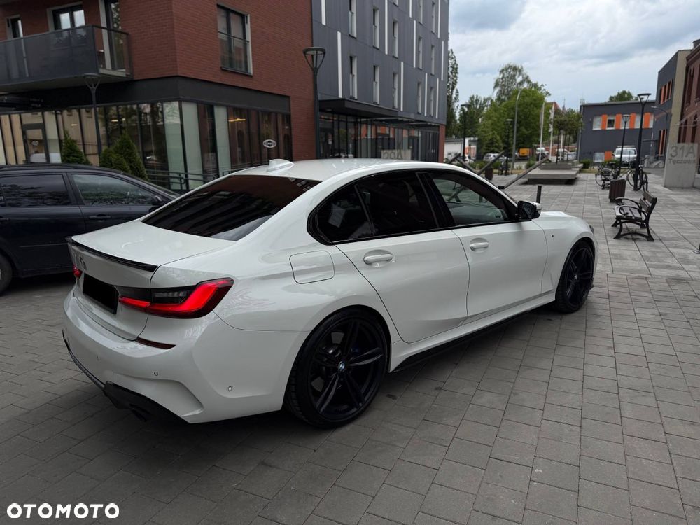 BMW Seria 3 330i M Sport sport - 2