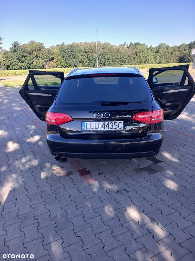 Audi A4 Avant 1.8 TFSI - 8