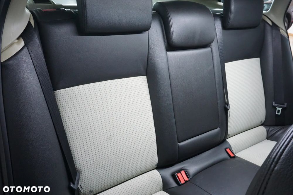 Saab 9-3 1.9TTiD PF Vector - 21