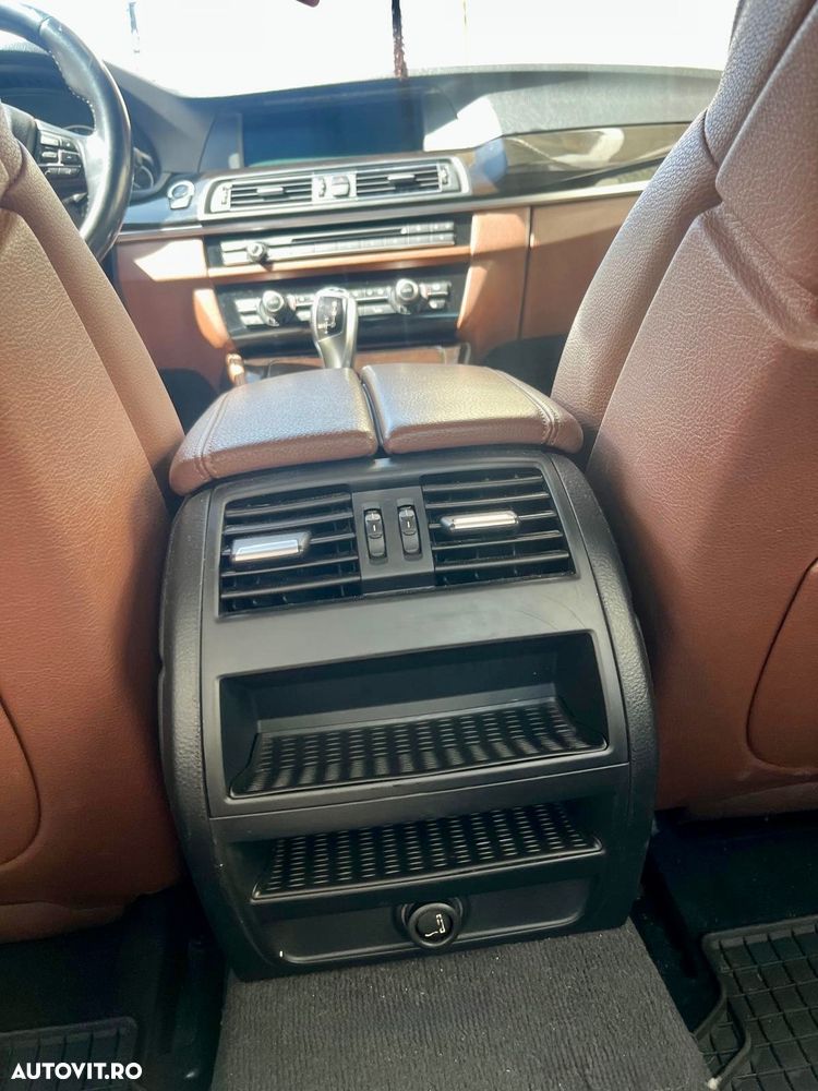 BMW Seria 5 530d xDrive - 8