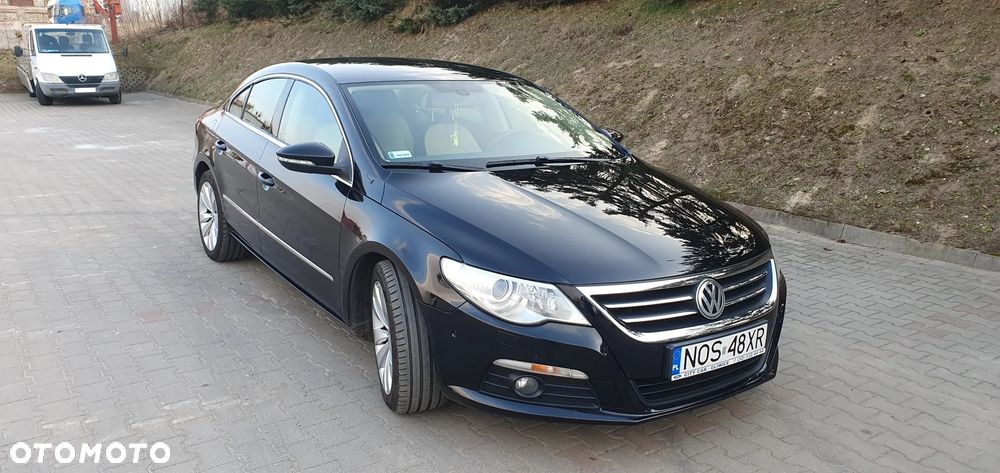 Volkswagen Passat CC - 1