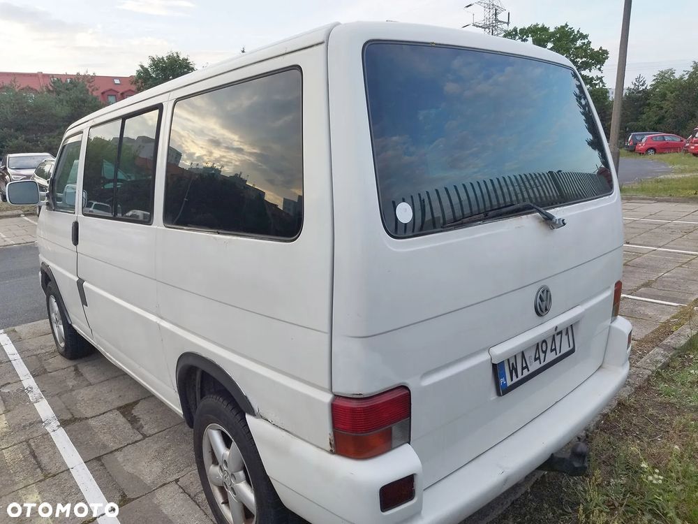 Volkswagen Transporter - 32