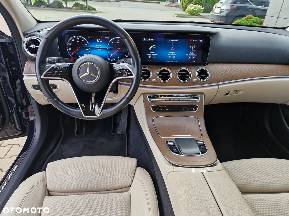 Mercedes-Benz Klasa E 220 d 4-Matic Avantgarde - 13