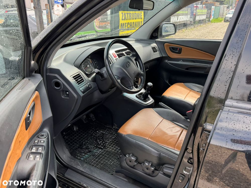 Hyundai Tucson 2.0 2WD GLS Style - 11