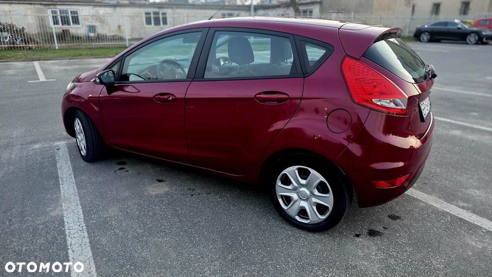 Ford Fiesta - 7
