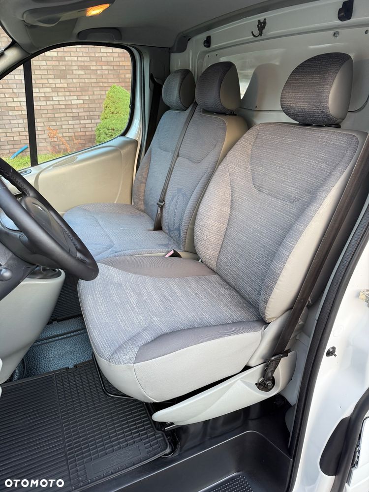 Renault Trafic - 14