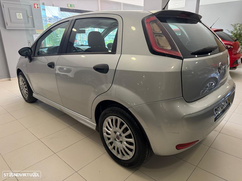Fiat Punto 1.2 Young S&S - 11