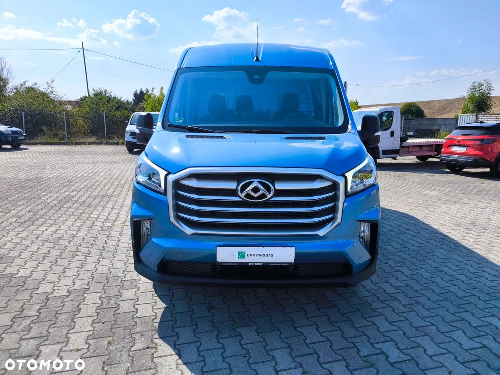 Maxus Deliver 9 - 8