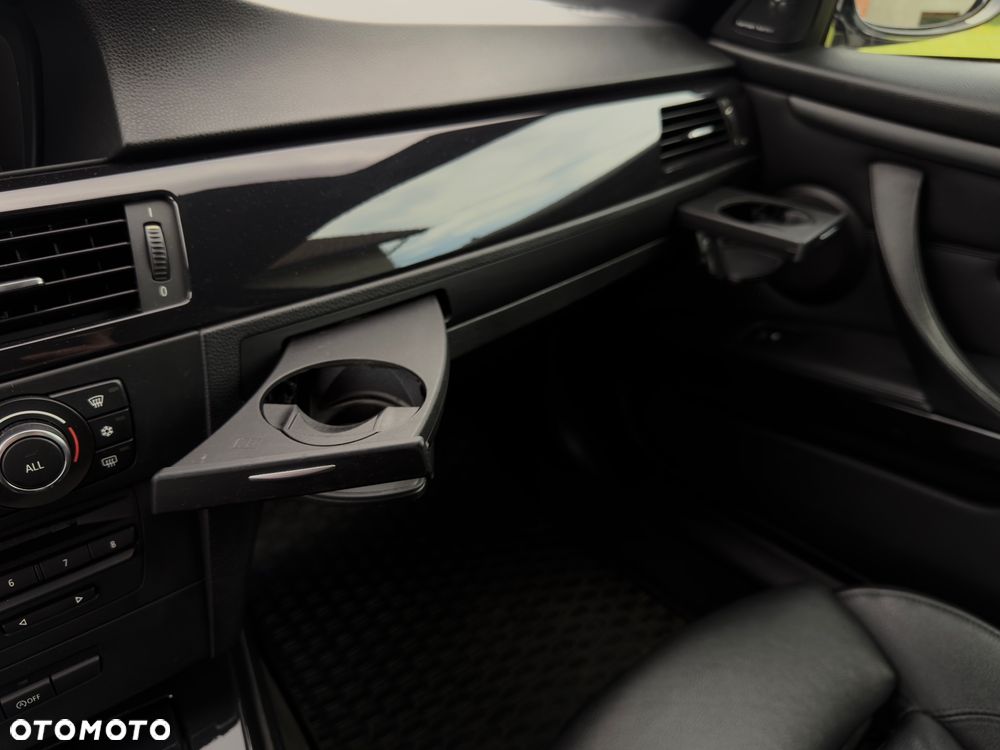 BMW Seria 3 320d - 27