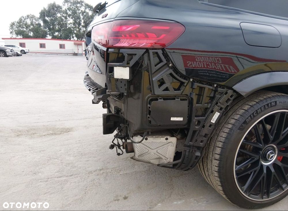 Mercedes-Benz GLS - 8