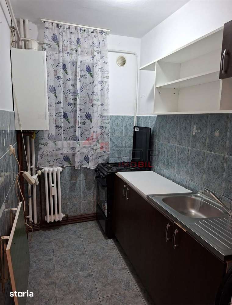 Inchiriere Apartament cu 2 camere Decomandat Podu Ros — fotografia 3