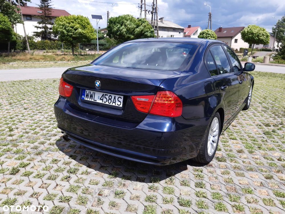 BMW Seria 3 318i Edition Lifestyle - 3