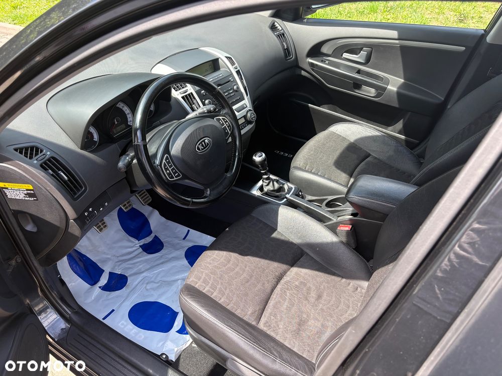 Kia Ceed 2.0 Optimum + - 10