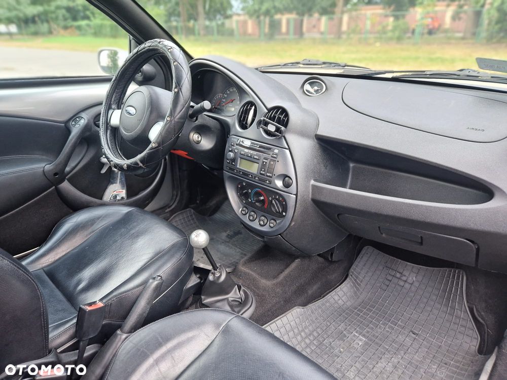 Ford Streetka 1.6 8V - 12