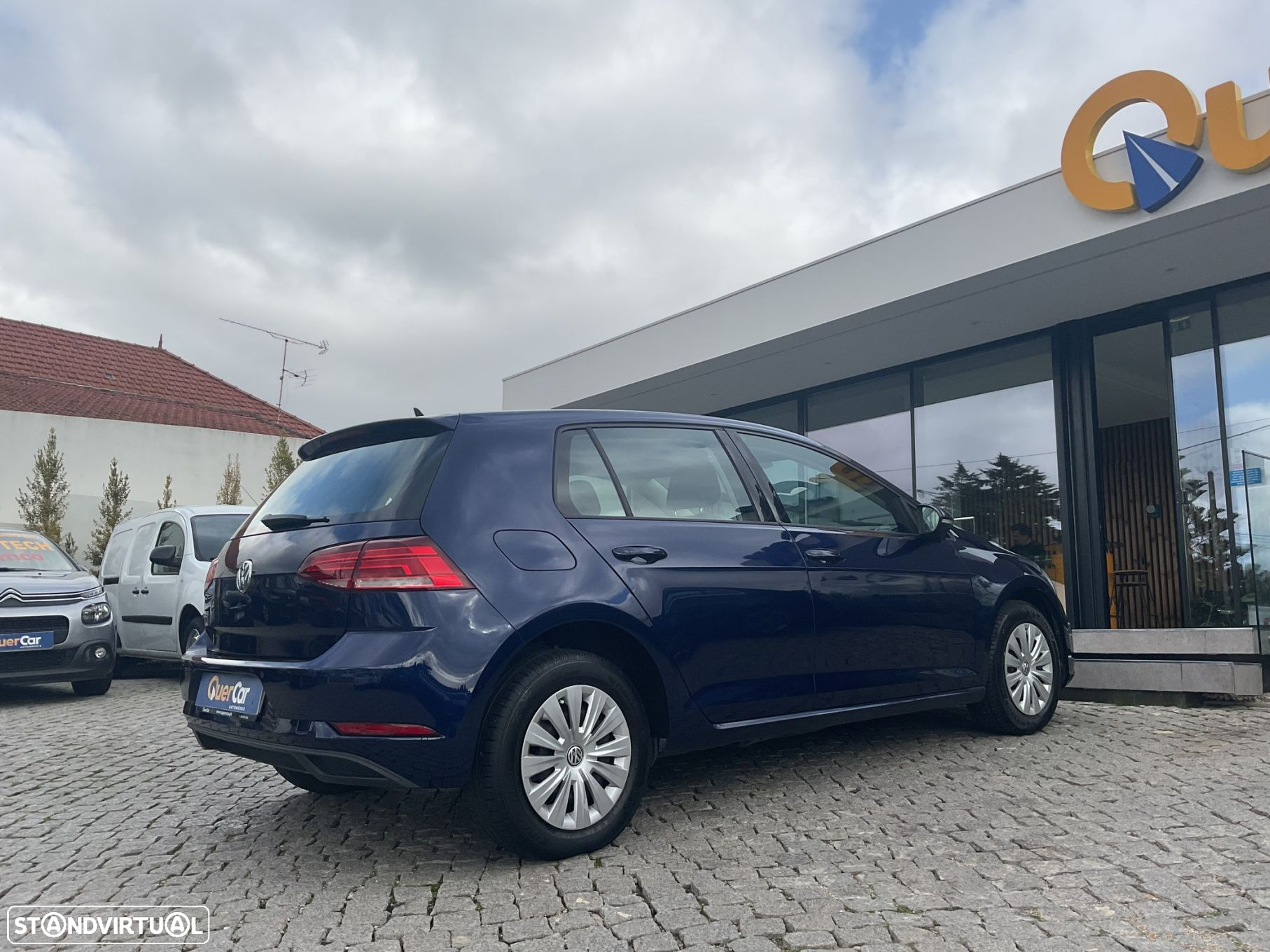 VW Golf 1.0 TSI Trendline Pack - 10